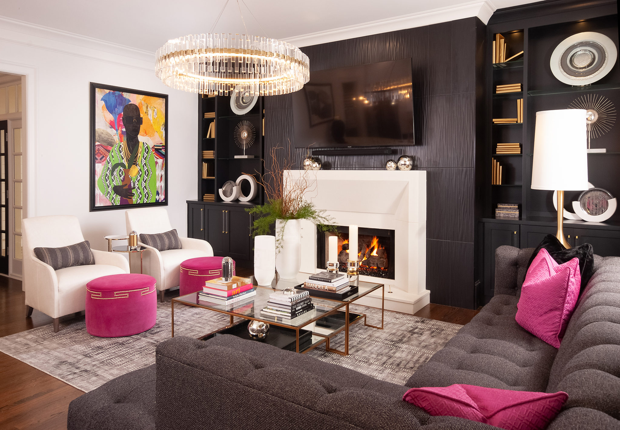 hot pink ottomans in living room